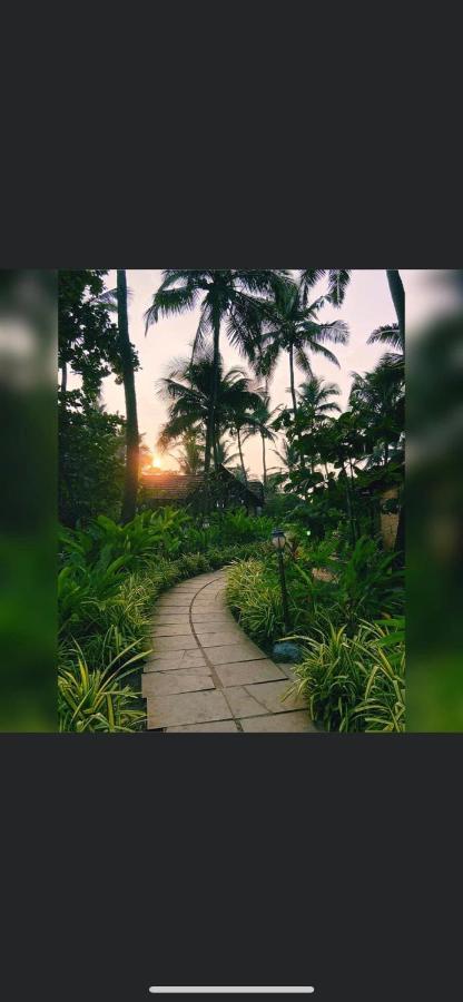 The Village Anjuna Bagian luar foto