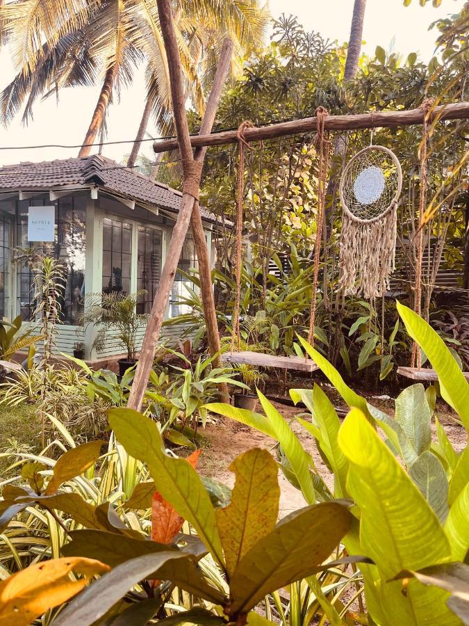The Village Anjuna Bagian luar foto